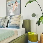 Maison Duroy Bed & Breakfast 3*